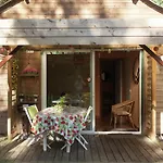 Holiday home Cozy In Ponchel With Pond