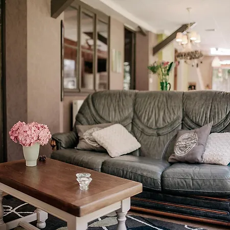 Holiday home Cozy In Ponchel With Pond Le Ponchel