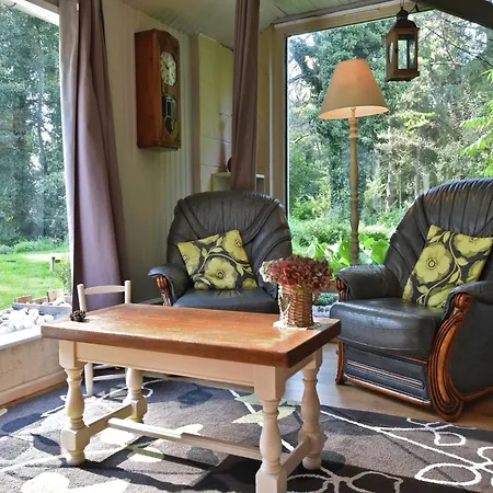 Cozy In Ponchel With Pond Holiday home