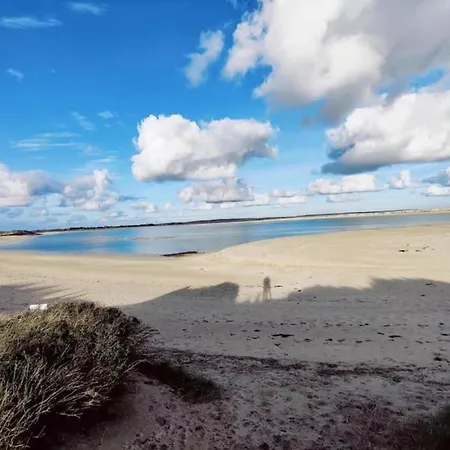 Cozy In Ponchel With Pond Le Ponchel