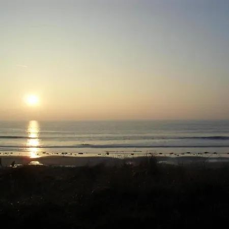 Cozy In Ponchel With Pond Tatil Evi