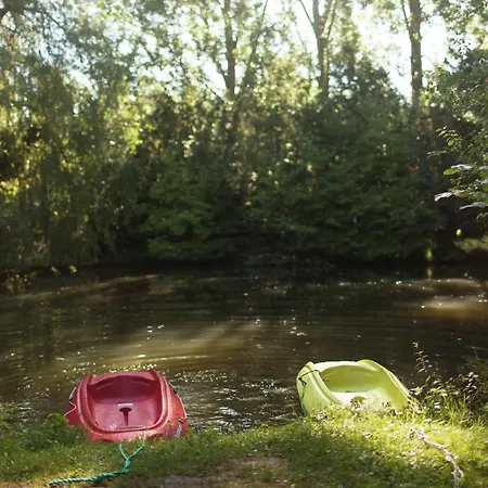 Cozy In Ponchel With Pond بيت للعطل