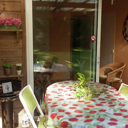 Cozy In Ponchel With Pond Le Ponchel