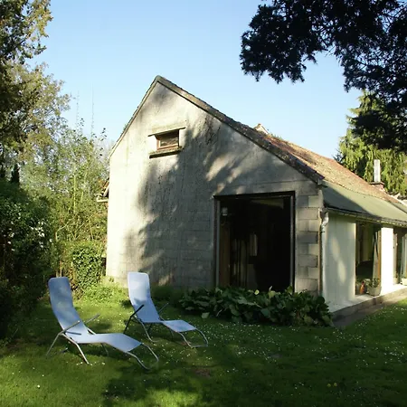 Cozy In Ponchel With Pond بيت للعطل Le Ponchel