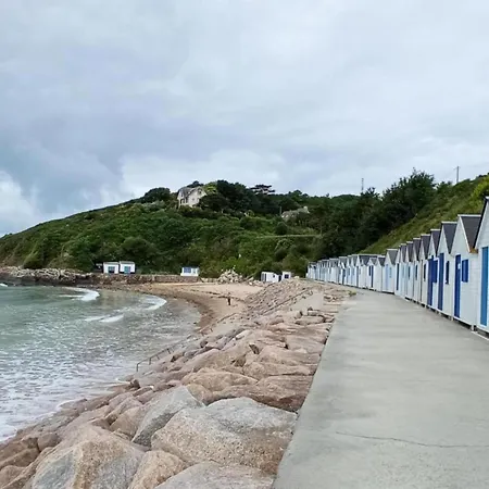 Cozy In Ponchel With Pond Le Ponchel